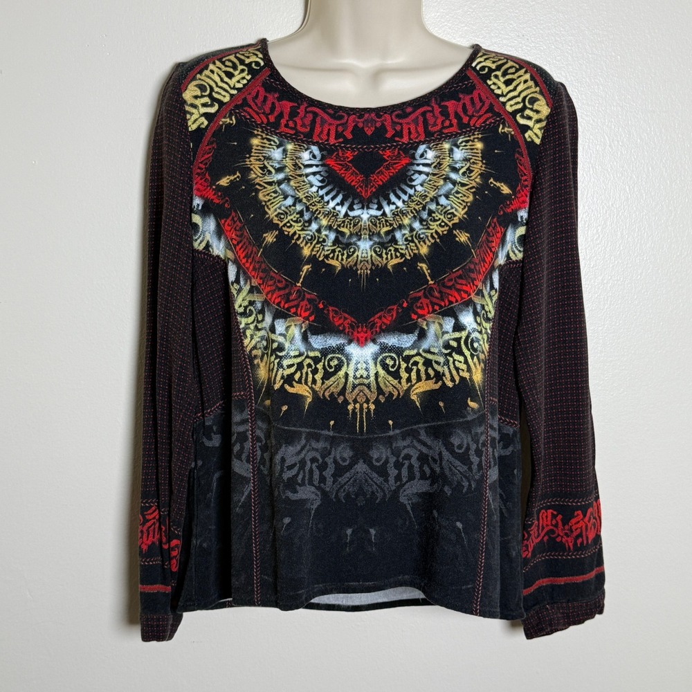 Aventures des Toiles Graphic Print Long Sleeve Top Black Red Gothic Tribal Sz 36